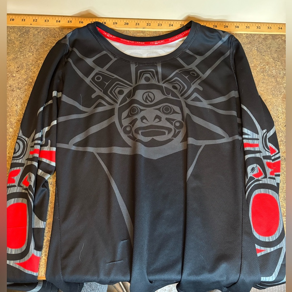 Women’s Large INKnBURN Long Sleeve Shirt